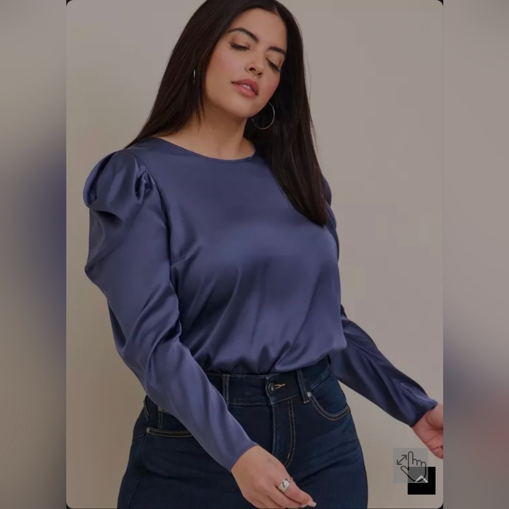 torrid Satin Puff SleeveTop size 1X NWT